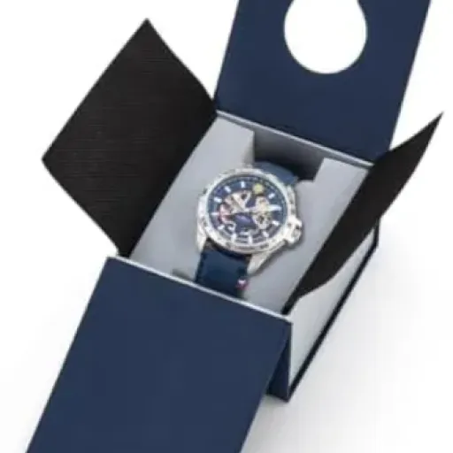 Test Montre Patrouille de France Athos 8 : une automatique squelette qui mise tout sur le look avion